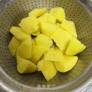 土豆炖牛肉的做法步骤：8