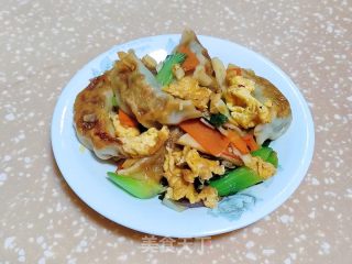 炒饺子的做法