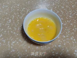 炒饺子的做法步骤：4