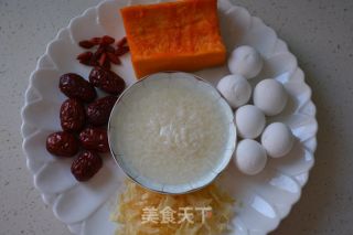 甜酒汤圆的做法步骤：1