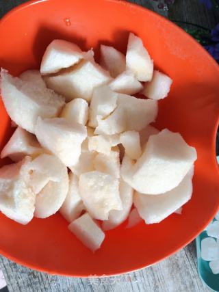 润肺止咳的梨膏棒棒糖的做法步骤：2