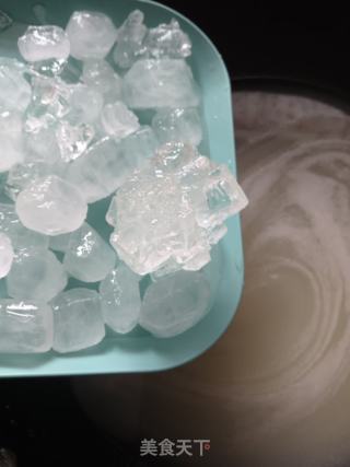润肺止咳的梨膏棒棒糖的做法步骤：4
