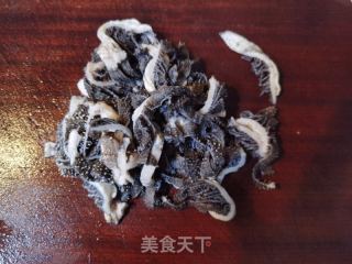 贡菜拌毛肚的做法步骤：2