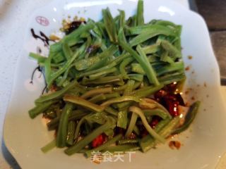 扇贝肉拌贡菜金针菇的做法步骤：10