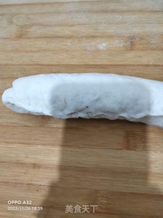 韭莱鸡蛋馅饼的做法步骤：9