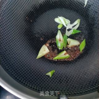 鲜虾时蔬炒荞麦面的做法步骤：11
