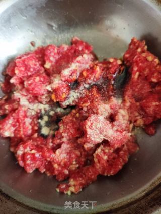 冬笋焖牛肉饼的做法步骤：4