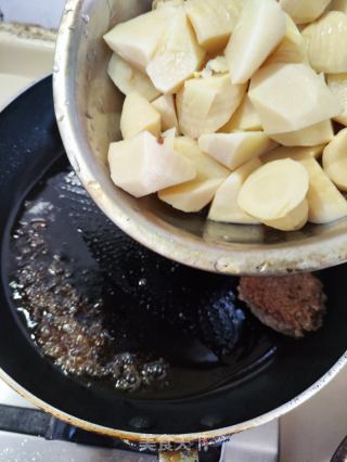 冬笋焖牛肉饼的做法步骤：7