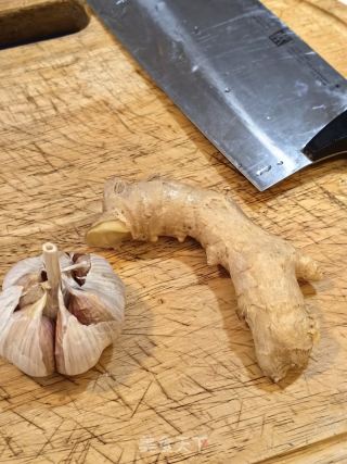 生蚝鸡翅煲的做法步骤：7