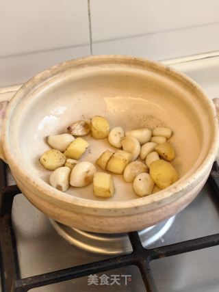 生蚝鸡翅煲的做法步骤：10