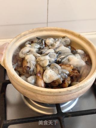 生蚝鸡翅煲的做法步骤：13