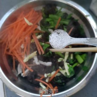芹菜拌木耳的做法步骤：11