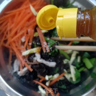 芹菜拌木耳的做法步骤：12