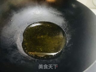 芹菜豆腐的做法步骤：2