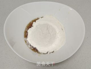 山楂馅月饼的做法步骤：2
