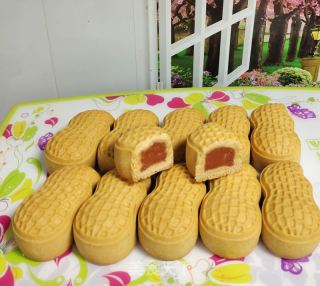 山楂馅月饼的做法步骤：9
