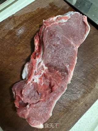 自制风干牛肉的做法步骤：1