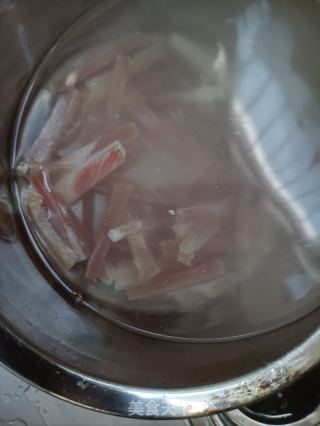 金华火腿炒花菜的做法步骤：3