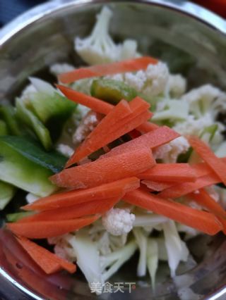 金华火腿炒花菜的做法步骤：5