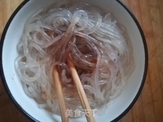 白菜炖粉条的做法步骤：4