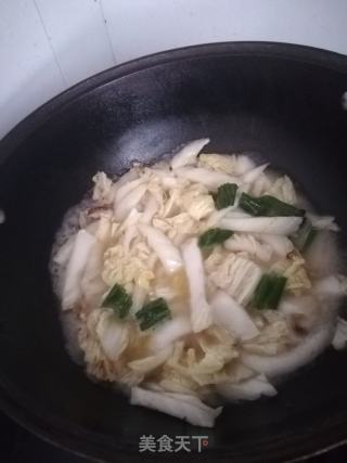 白菜炖粉条的做法步骤：5