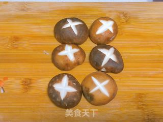 牛肉丸红薯粉小暖锅的做法步骤：2