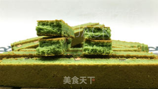 抹茶乳酪蛋糕条，抹茶独特风味与乳酪醇厚口感融为一体，入口香浓甜蜜。的做法步骤：25