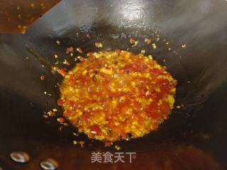 剁椒鱼头的做法步骤：8