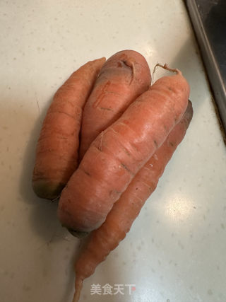 胡萝卜炒肉片的做法步骤：1
