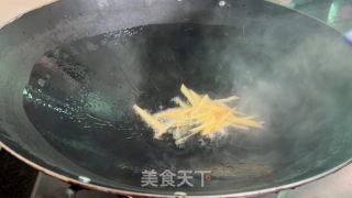 番茄咸菜炒鳗鱼的做法步骤：5