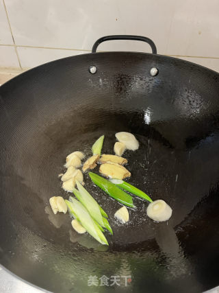 板栗烧鸡的做法步骤：6