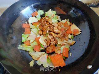 冬笋儿菜炒肉片的做法步骤：5