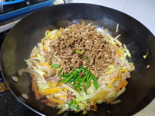 什锦蔬菜炒牛肉的做法步骤：8