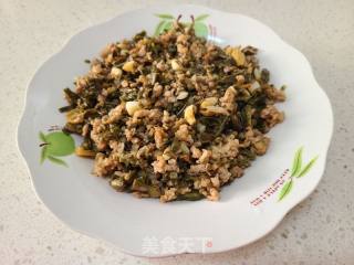 蒜香干豆角炒肉沫的做法步骤：8
