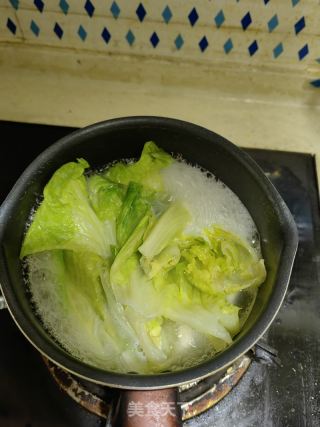 生菜煮水饺的做法步骤：7