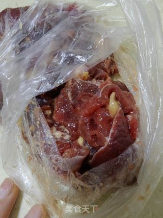 黄瓜拌肉片的做法步骤：3