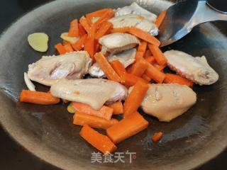洋葱焖鸡翅的做法步骤：6