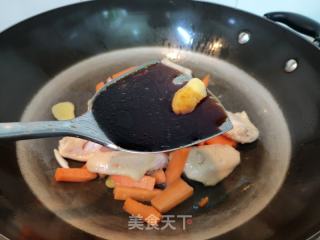 洋葱焖鸡翅的做法步骤：7