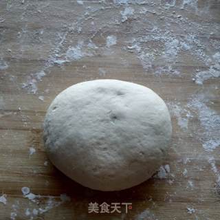 枣花馒头的做法步骤：2