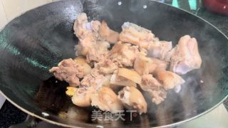 黄豆焖猪脚的做法步骤：4