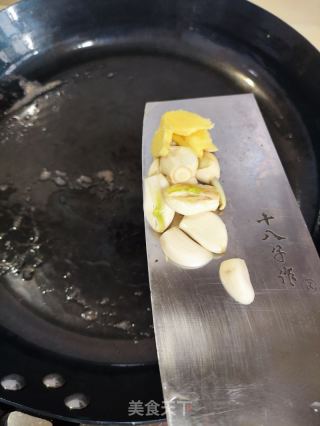 生炒芥兰的做法步骤：3