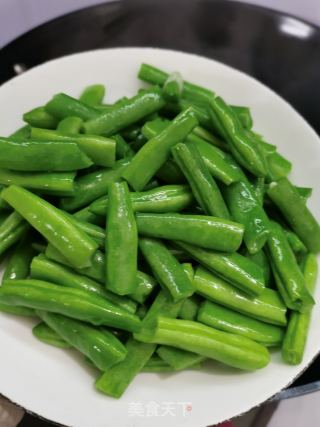 香辣四季豆的做法步骤：4