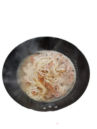 西红柿汤面的做法步骤：4