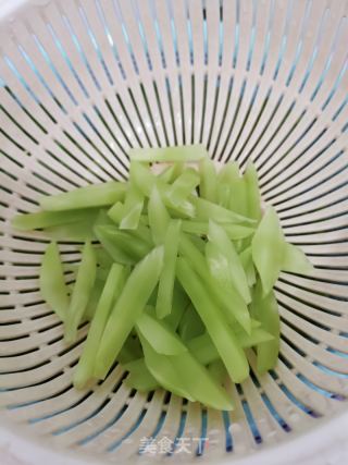 腊肠炒土豆的做法步骤：7