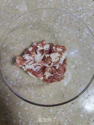 肌顶肉蒸金针菇的做法步骤：1