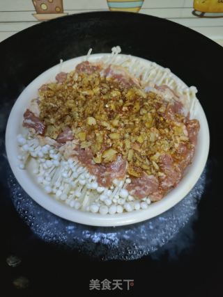 肌顶肉蒸金针菇的做法步骤：7