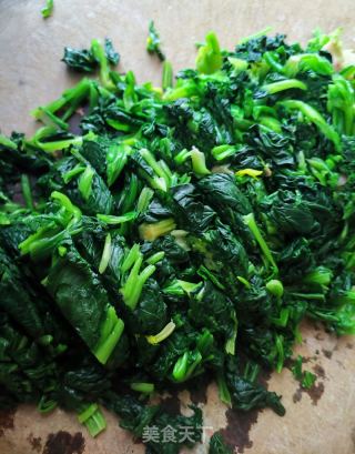 菠菜粉条炖龙骨的做法步骤：4