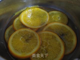 香橙戚风蛋糕的做法步骤：1