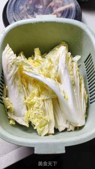 粉丝蒜蓉蒸娃娃菜的做法步骤：1