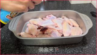 蒜香黄油鸡翅的做法步骤：2